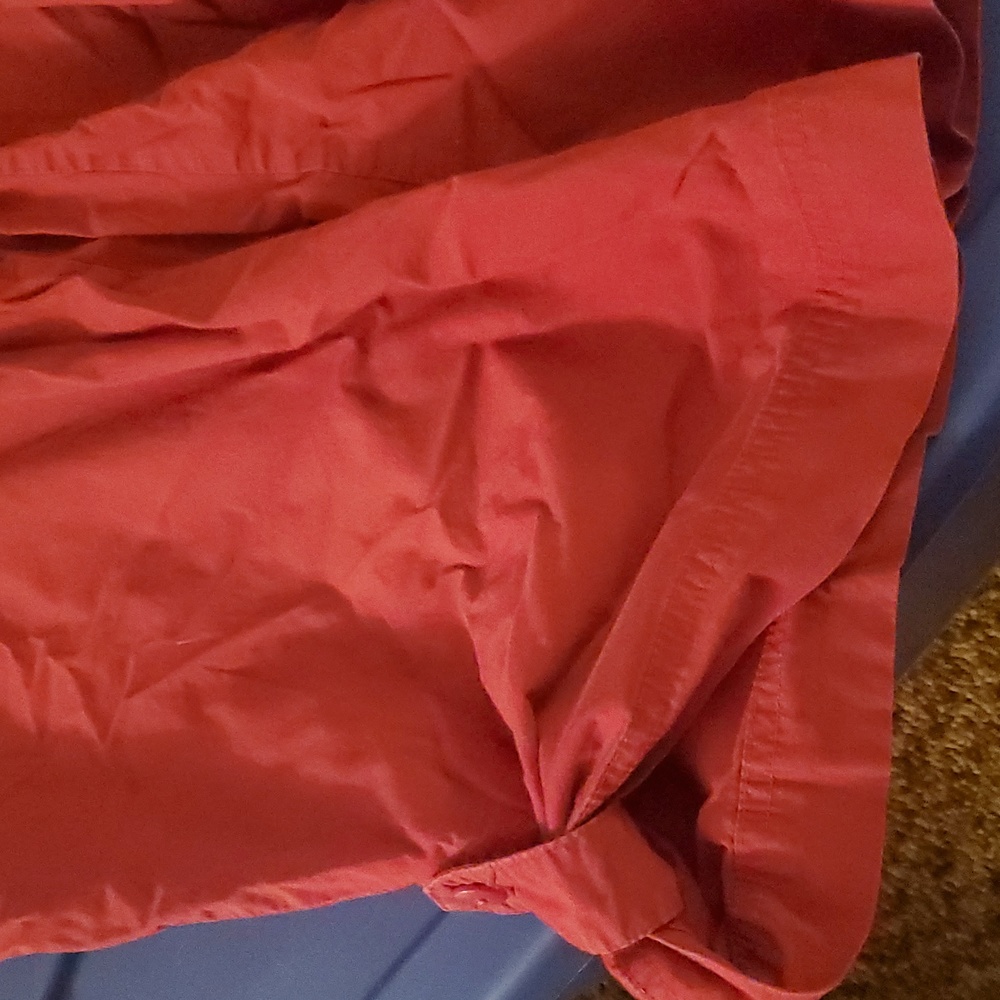 Red capris - Picture 10 of 10